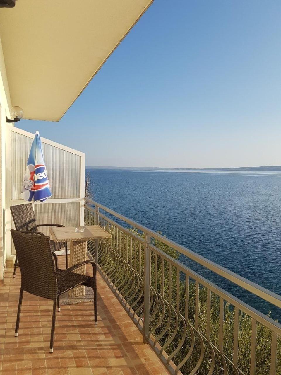 Apartments Domagoj - On The Beach Луково-Шугарье Экстерьер фото